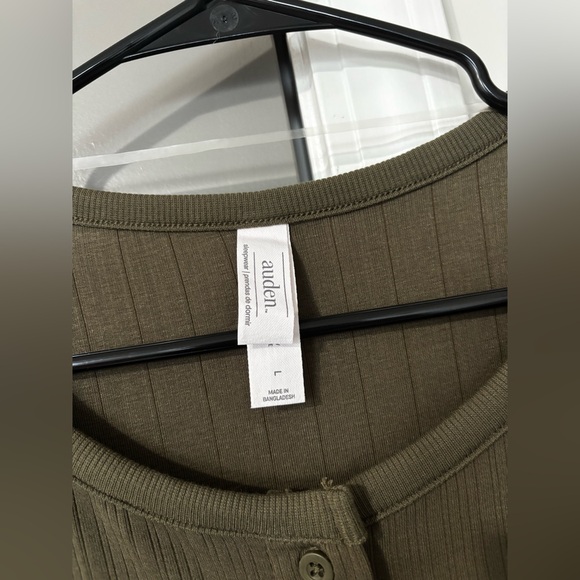 NWT Auden Ribbed Button-Up Top - Picture 2 of 4